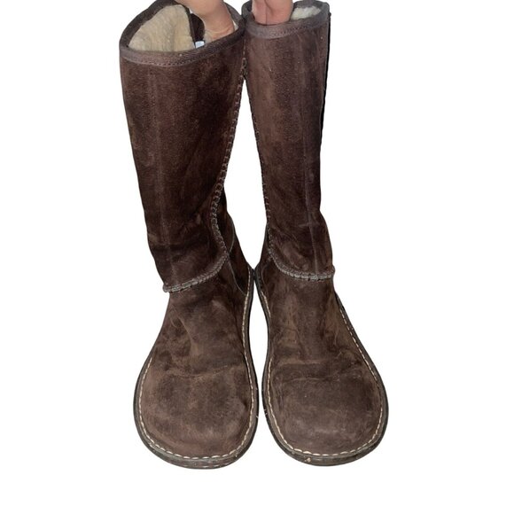 UGG Australia Haywell Winter Sherpa Suede Brown Boots Size 8 - Picture 8 of 12